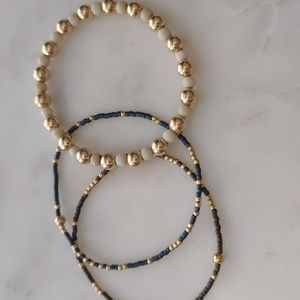 E Newton stretch bracelets